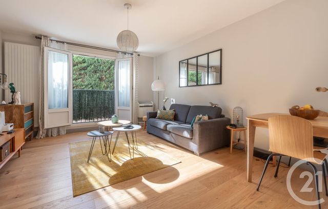 Appartement F1 à vendre - 1 pièce - 32.47 m2 - ST MAUR DES FOSSES - 94 - ILE-DE-FRANCE - Century 21 Concordance Immobilier