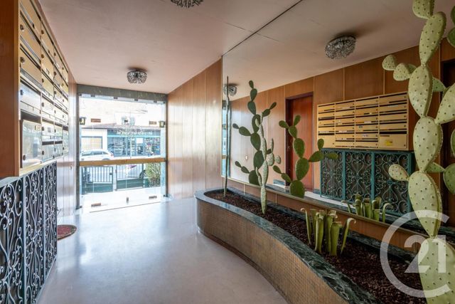 Appartement F1 à vendre - 1 pièce - 28.7 m2 - ST MAUR DES FOSSES - 94 - ILE-DE-FRANCE - Century 21 Concordance Immobilier