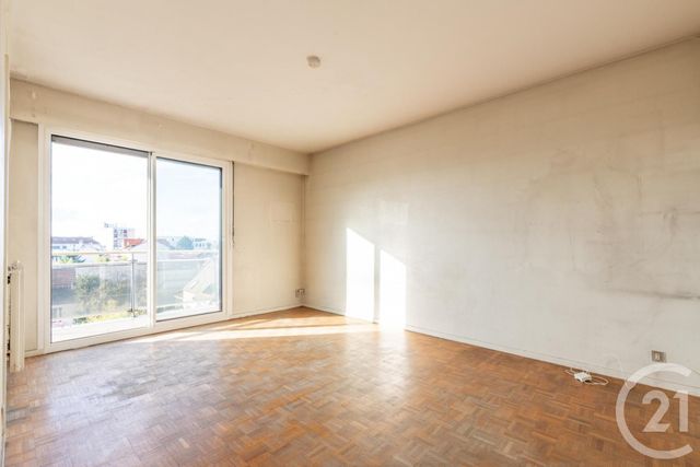 Appartement F1 à vendre ST MAUR DES FOSSES