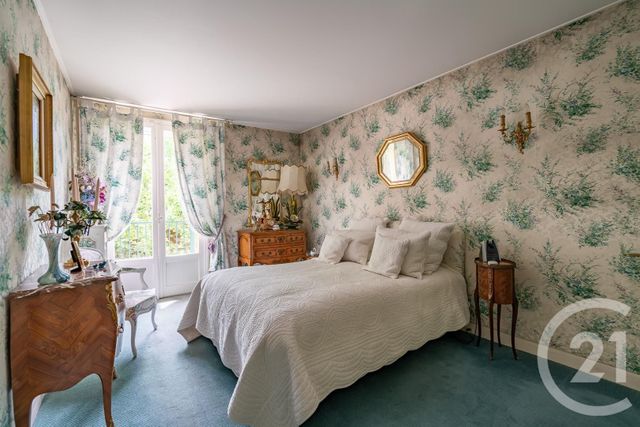 Afficher la photo en grand Appartement F4 à vendre - 4 pièces - 92.0 m2 - ST MAUR DES FOSSES - 94 - ILE-DE-FRANCE - Century 21 Concordance Immobilier