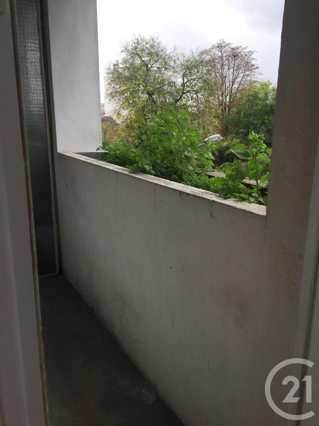 Appartement F2 à louer - 2 pièces - 50.25 m2 - ST MAUR DES FOSSES - 94 - ILE-DE-FRANCE - Century 21 Concordance Immobilier Appartement F2 à louer - 2 pièces - 50.25 m2 - ST MAUR DES FOSSES - 94 - ILE-DE-FRANCE - Century 21 Concordance Immobilier