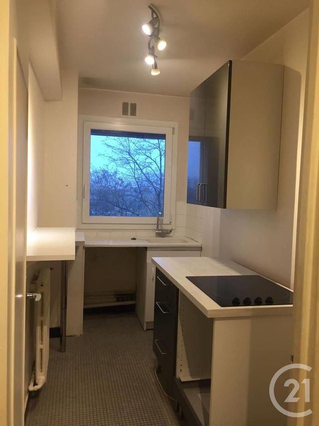 Afficher la photo en grand Appartement F2 à louer - 2 pièces - 40.44 m2 - ST MAUR DES FOSSES - 94 - ILE-DE-FRANCE - Century 21 Concordance Immobilier