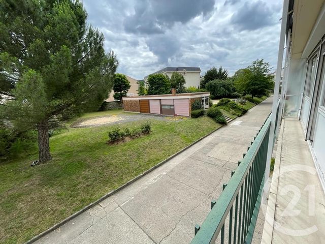 Afficher la photo en grand Appartement F4 à vendre - 4 pièces - 68.0 m2 - ST MAUR DES FOSSES - 94 - ILE-DE-FRANCE - Century 21 Concordance Immobilier