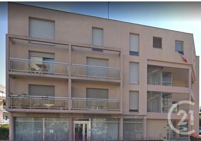 Afficher la photo en grand Appartement F1 à louer - 1 pièce - 30.53 m2 - ST MAUR DES FOSSES - 94 - ILE-DE-FRANCE - Century 21 Concordance Immobilier