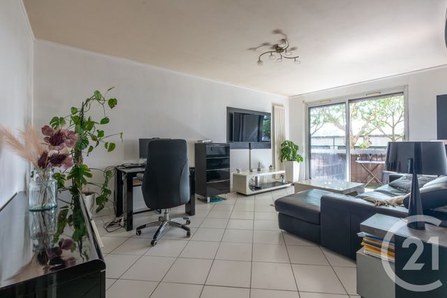 appartement - ST MAUR DES FOSSES - 94