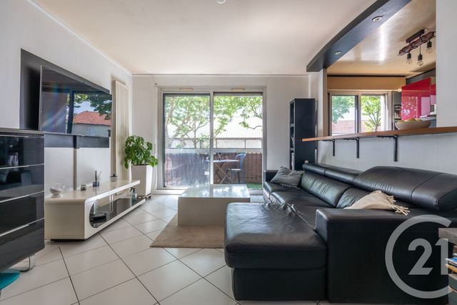 appartement - ST MAUR DES FOSSES - 94