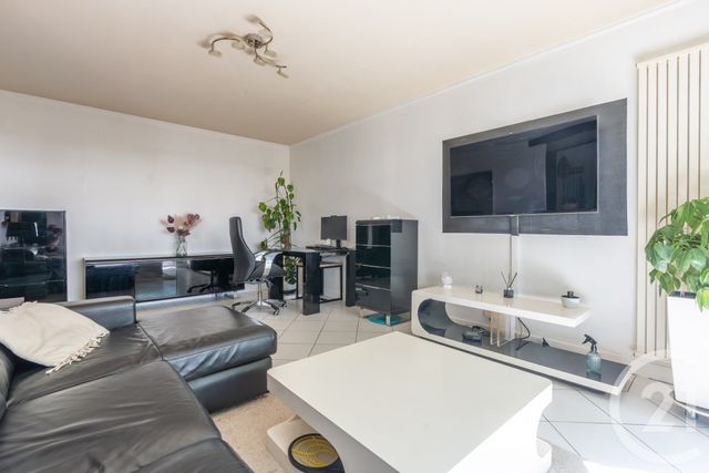 Afficher la photo en grand Appartement F2 à vendre - 2 pièces - 49.14 m2 - ST MAUR DES FOSSES - 94 - ILE-DE-FRANCE - Century 21 Concordance Immobilier