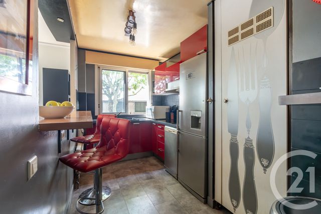 Afficher la photo en grand Appartement F2 à vendre - 2 pièces - 49.14 m2 - ST MAUR DES FOSSES - 94 - ILE-DE-FRANCE - Century 21 Concordance Immobilier