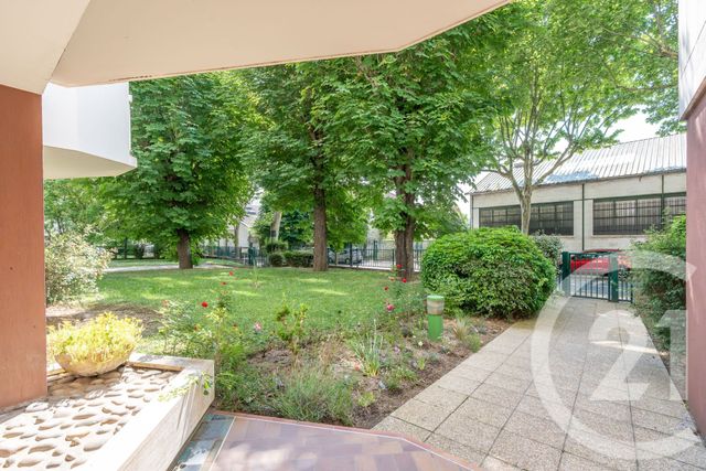 Afficher la photo en grand Appartement F2 à vendre - 2 pièces - 49.14 m2 - ST MAUR DES FOSSES - 94 - ILE-DE-FRANCE - Century 21 Concordance Immobilier