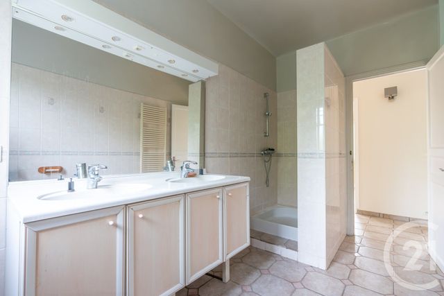 maison à vendre - 5 pièces - 100.0 m2 - ST MAUR DES FOSSES - 94 - ILE-DE-FRANCE - Century 21 Concordance Immobilier