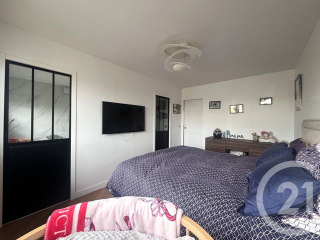 Appartement F4 à vendre - 4 pièces - 81.84 m2 - LA VARENNE ST HILAIRE - 94 - ILE-DE-FRANCE - Century 21 Concordance Immobilier