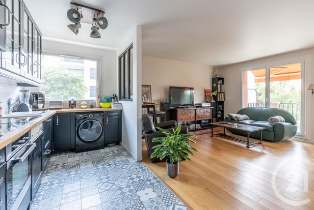 Appartement F4 à vendre - 4 pièces - 84.98 m2 - ST MAUR DES FOSSES - 94 - ILE-DE-FRANCE - Century 21 Concordance Immobilier