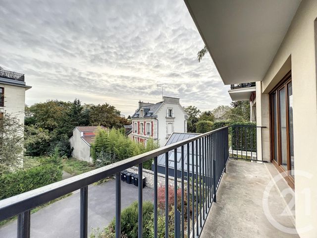 Appartement F3 à vendre - 3 pièces - 62.06 m2 - ST MAUR DES FOSSES - 94 - ILE-DE-FRANCE - Century 21 Concordance Immobilier