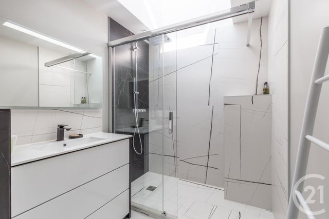 maison à vendre - 8 pièces - 204.01 m2 - LA VARENNE ST HILAIRE - 94 - ILE-DE-FRANCE - Century 21 Concordance Immobilier