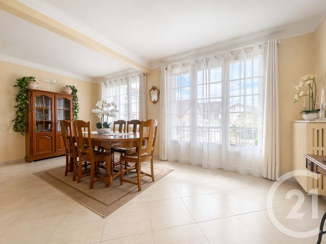 maison à vendre - 6 pièces - 143.77 m2 - ST MAUR DES FOSSES - 94 - ILE-DE-FRANCE - Century 21 Concordance Immobilier