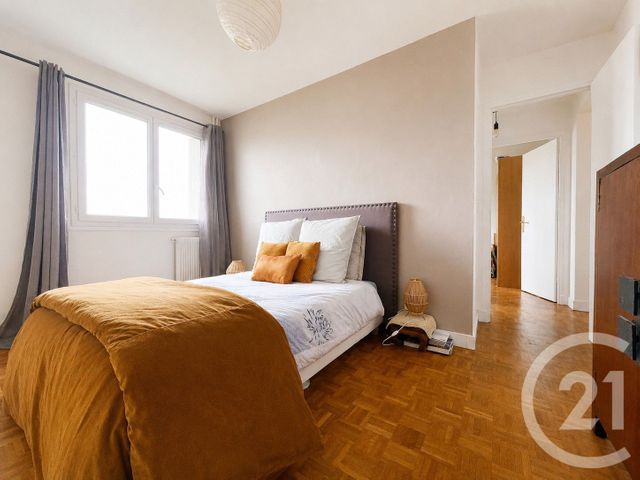 Appartement F3 à vendre - 3 pièces - 57.0 m2 - ST MAUR DES FOSSES - 94 - ILE-DE-FRANCE - Century 21 Concordance Immobilier