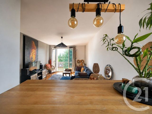Appartement F3 à vendre - 3 pièces - 57.0 m2 - ST MAUR DES FOSSES - 94 - ILE-DE-FRANCE - Century 21 Concordance Immobilier