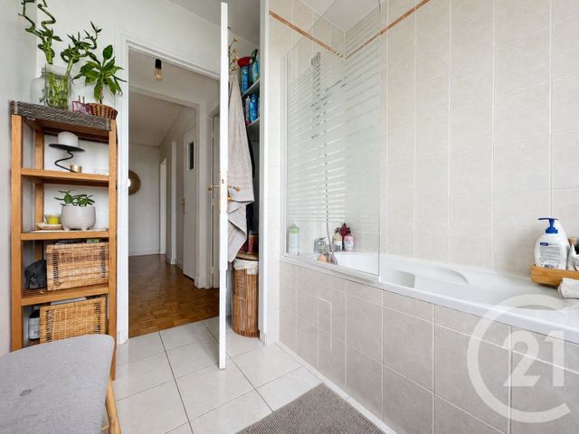 Appartement F3 à vendre - 3 pièces - 57.0 m2 - ST MAUR DES FOSSES - 94 - ILE-DE-FRANCE - Century 21 Concordance Immobilier