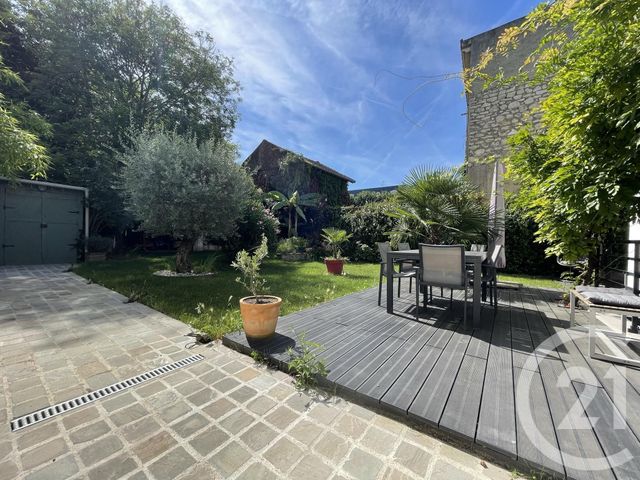 Appartement F4 à vendre LA VARENNE ST HILAIRE