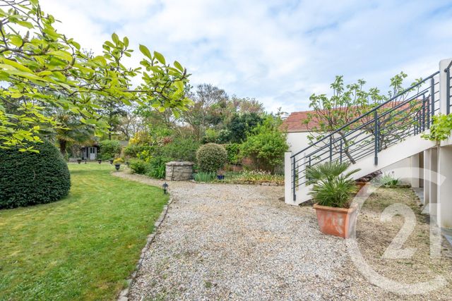 maison à vendre - 8 pièces - 217.87 m2 - ST MAUR DES FOSSES - 94 - ILE-DE-FRANCE - Century 21 Concordance Immobilier