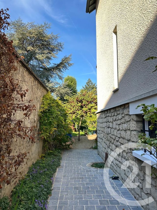 maison à vendre - 8 pièces - 217.87 m2 - ST MAUR DES FOSSES - 94 - ILE-DE-FRANCE - Century 21 Concordance Immobilier
