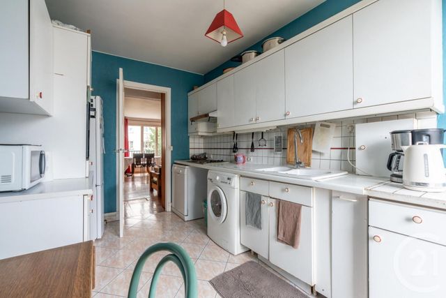 Afficher la photo en grand Appartement F4 à vendre - 4 pièces - 87.51 m2 - ST MAUR DES FOSSES - 94 - ILE-DE-FRANCE - Century 21 Concordance Immobilier