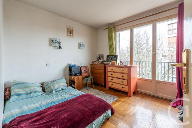 Afficher la photo en grand Appartement F4 à vendre - 4 pièces - 87.51 m2 - ST MAUR DES FOSSES - 94 - ILE-DE-FRANCE - Century 21 Concordance Immobilier