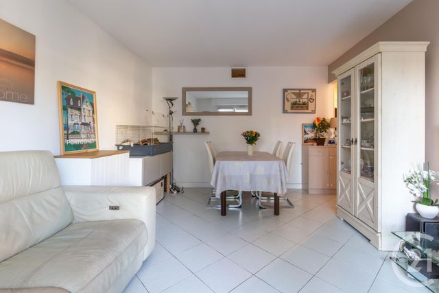 Appartement F3 à vendre - 3 pièces - 66.4 m2 - ST MAUR DES FOSSES - 94 - ILE-DE-FRANCE - Century 21 Concordance Immobilier