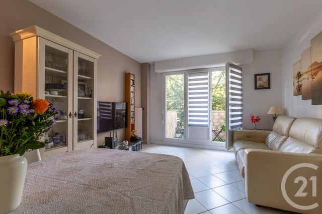 Appartement F3 à vendre - 3 pièces - 66.4 m2 - ST MAUR DES FOSSES - 94 - ILE-DE-FRANCE - Century 21 Concordance Immobilier