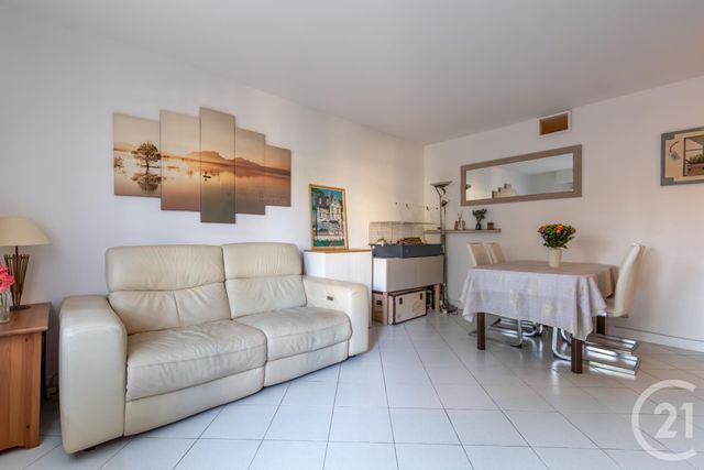 Appartement F3 à vendre - 3 pièces - 66.4 m2 - ST MAUR DES FOSSES - 94 - ILE-DE-FRANCE - Century 21 Concordance Immobilier