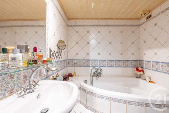 maison à vendre - 4 pièces - 74.11 m2 - ST MAUR DES FOSSES - 94 - ILE-DE-FRANCE - Century 21 Concordance Immobilier