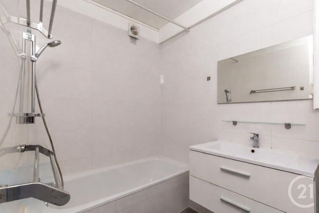 Appartement F4 à vendre - 4 pièces - 88.49 m2 - ST MAUR DES FOSSES - 94 - ILE-DE-FRANCE - Century 21 Concordance Immobilier