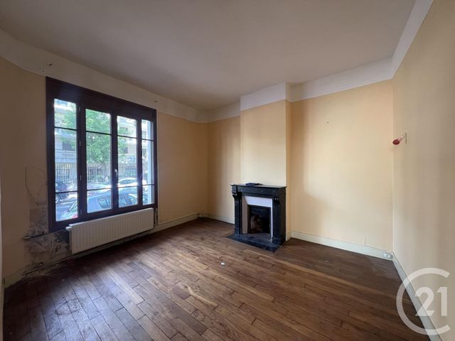 Afficher la photo en grand maison à vendre - 8 pièces - 161.87 m2 - ST MAUR DES FOSSES - 94 - ILE-DE-FRANCE - Century 21 Concordance Immobilier