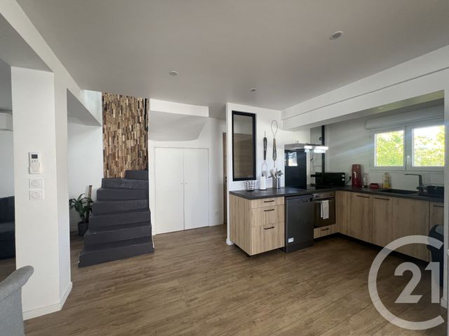 Afficher la photo en grand Appartement Duplex à vendre - 5 pièces - 92.75 m2 - LA VARENNE ST HILAIRE - 94 - ILE-DE-FRANCE - Century 21 Concordance Immobilier