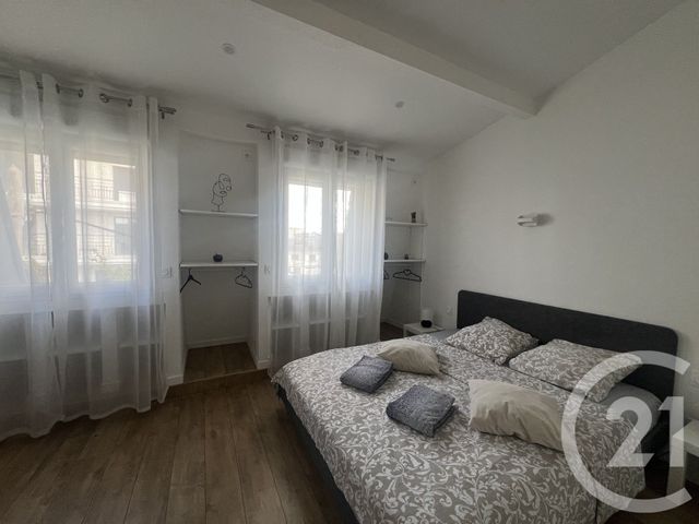 Afficher la photo en grand Appartement Duplex à vendre - 5 pièces - 92.75 m2 - LA VARENNE ST HILAIRE - 94 - ILE-DE-FRANCE - Century 21 Concordance Immobilier