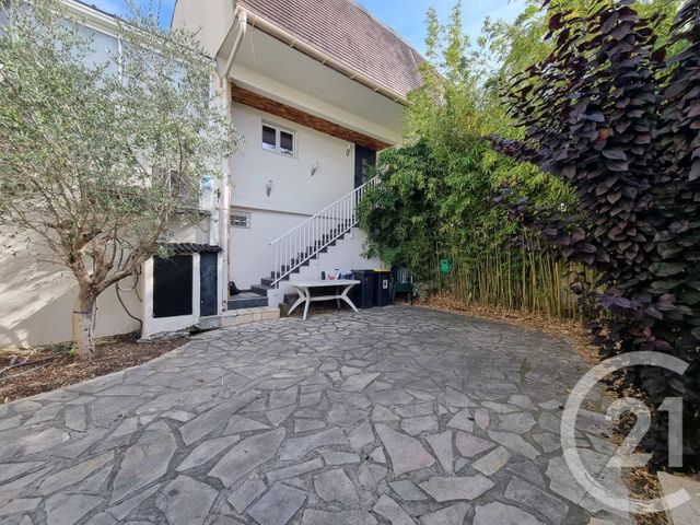 Afficher la photo en grand Appartement Duplex à vendre - 5 pièces - 92.75 m2 - LA VARENNE ST HILAIRE - 94 - ILE-DE-FRANCE - Century 21 Concordance Immobilier