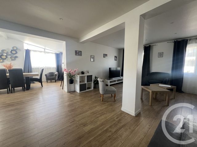 Afficher la photo en grand Appartement Duplex à vendre - 5 pièces - 92.75 m2 - LA VARENNE ST HILAIRE - 94 - ILE-DE-FRANCE - Century 21 Concordance Immobilier