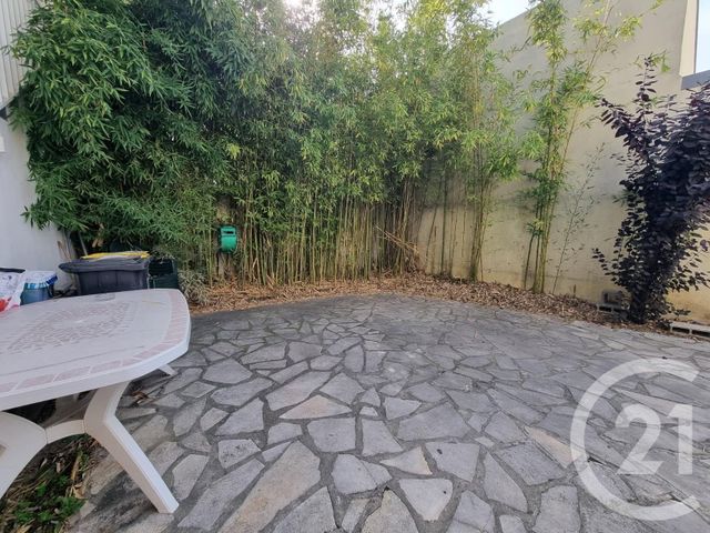 Afficher la photo en grand Appartement Duplex à vendre - 5 pièces - 92.75 m2 - LA VARENNE ST HILAIRE - 94 - ILE-DE-FRANCE - Century 21 Concordance Immobilier