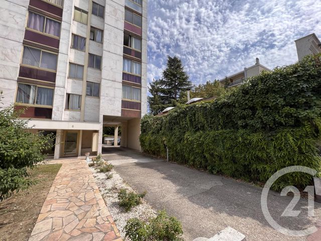 Appartement Studio à louer - 1 pièce - 24.76 m2 - LA VARENNE ST HILAIRE - 94 - ILE-DE-FRANCE - Century 21 Concordance Immobilier