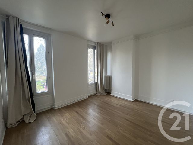 Appartement F3 à louer - 3 pièces - 43.01 m2 - ST MAUR DES FOSSES - 94 - ILE-DE-FRANCE - Century 21 Concordance Immobilier