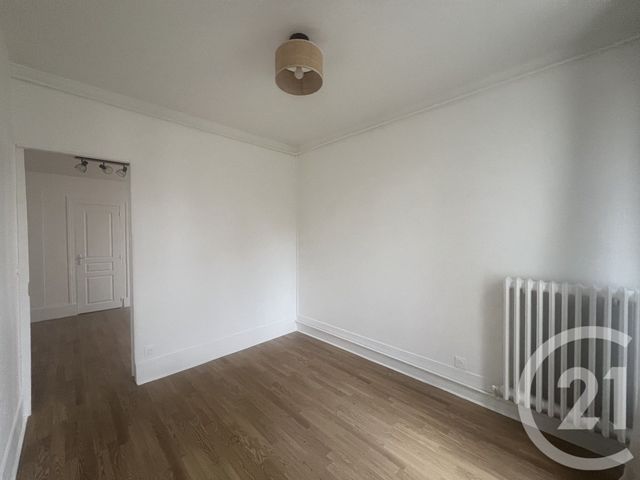 Appartement F3 à louer - 3 pièces - 43.01 m2 - ST MAUR DES FOSSES - 94 - ILE-DE-FRANCE - Century 21 Concordance Immobilier