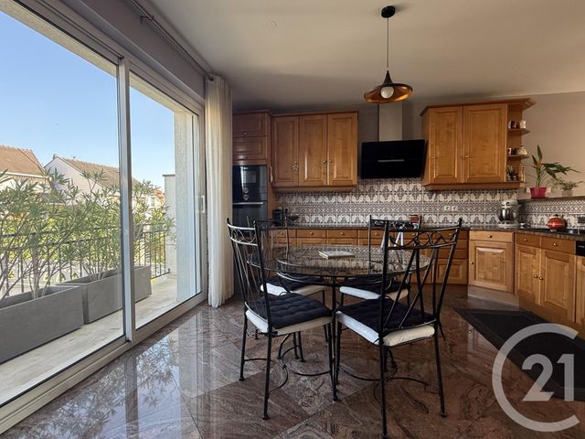 maison à vendre - 6 pièces - 165.1 m2 - ORMESSON SUR MARNE - 94 - ILE-DE-FRANCE - Century 21 Concordance Immobilier