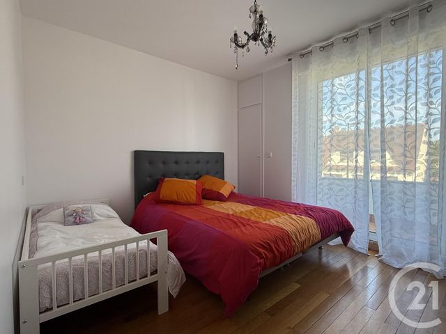 maison à vendre - 6 pièces - 165.1 m2 - ORMESSON SUR MARNE - 94 - ILE-DE-FRANCE - Century 21 Concordance Immobilier