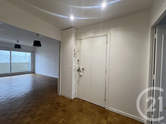 Appartement F3 à louer - 3 pièces - 66.58 m2 - ST MAUR DES FOSSES - 94 - ILE-DE-FRANCE - Century 21 Concordance Immobilier