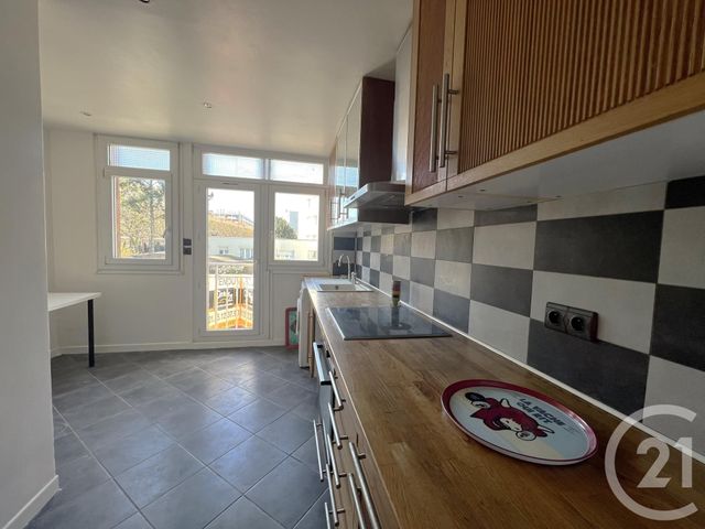 Appartement F3 à louer - 3 pièces - 66.58 m2 - ST MAUR DES FOSSES - 94 - ILE-DE-FRANCE - Century 21 Concordance Immobilier