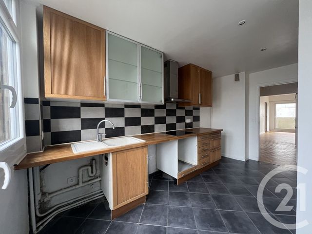Appartement F3 à louer - 3 pièces - 66.58 m2 - ST MAUR DES FOSSES - 94 - ILE-DE-FRANCE - Century 21 Concordance Immobilier