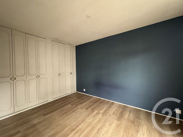 Appartement F3 à louer - 3 pièces - 66.58 m2 - ST MAUR DES FOSSES - 94 - ILE-DE-FRANCE - Century 21 Concordance Immobilier