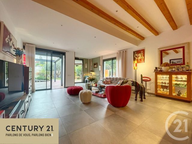 maison à vendre - 7 pièces - 159.73 m2 - ST MAUR DES FOSSES - 94 - ILE-DE-FRANCE - Century 21 Concordance Immobilier