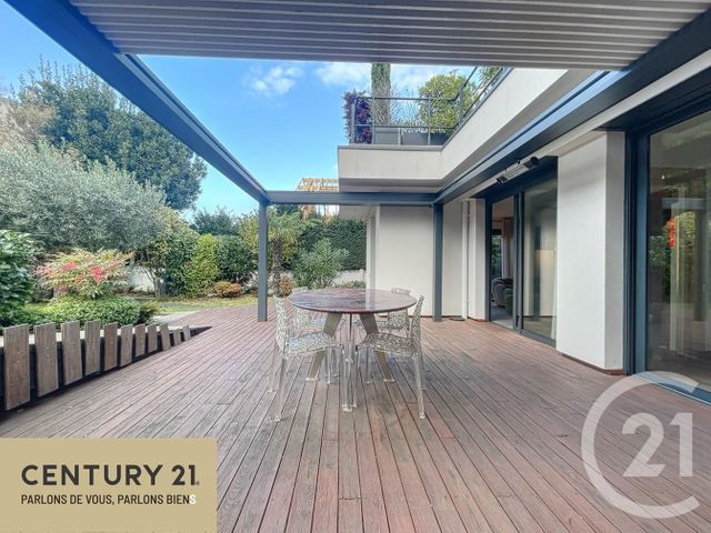 maison à vendre - 7 pièces - 159.73 m2 - ST MAUR DES FOSSES - 94 - ILE-DE-FRANCE - Century 21 Concordance Immobilier