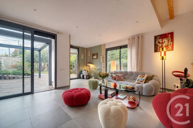 maison à vendre - 6 pièces - 154.39 m2 - ST MAUR DES FOSSES - 94 - ILE-DE-FRANCE - Century 21 Concordance Immobilier